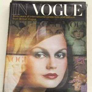 In Vogue Book British Fashion History Hardcover Coffee Table Howell 1975